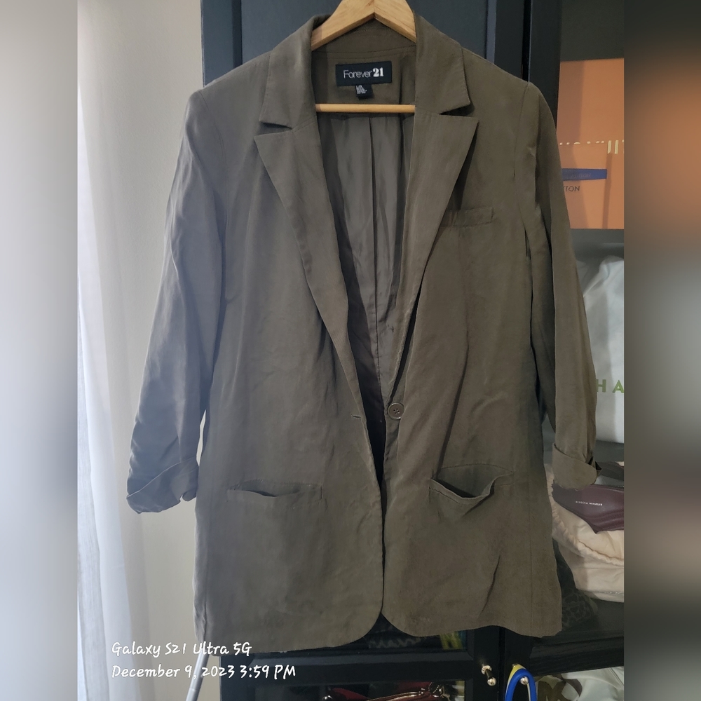 Olve green women's blazer